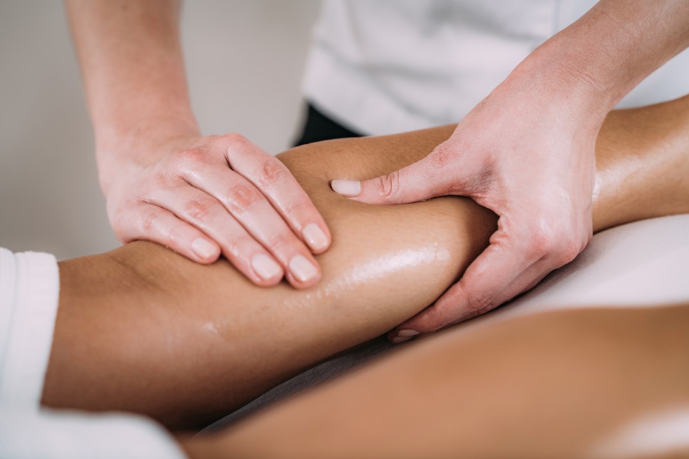 legs-sports-massage-therapy
